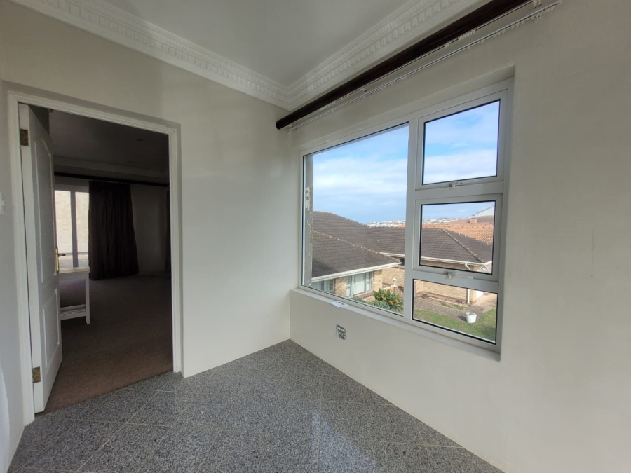 7 Bedroom Property for Sale in Kabeljauws Eastern Cape